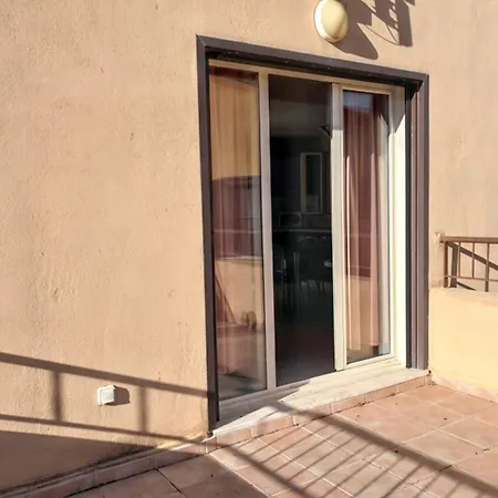 Hébergement de vacances Maison De 2 Avec Piscine Partagee Terrasse Amenagee Et Wifi A