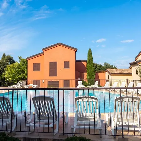 Maison En Campagne Pres De Avec Piscine Partagee. Holiday home Belgodere (Corsica)
